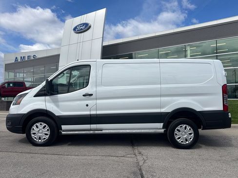 Certified 2025 Ford Transit 250 Low Roof w/ Exterior Upgrade Package RWD image 3