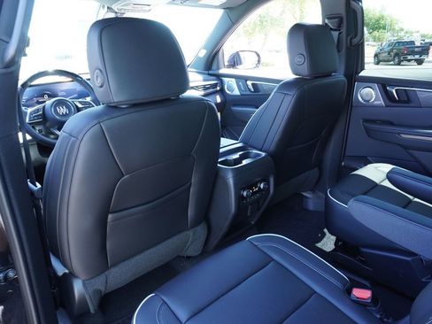 New 2026 Buick Enclave Avenir AWD/4WD image 11