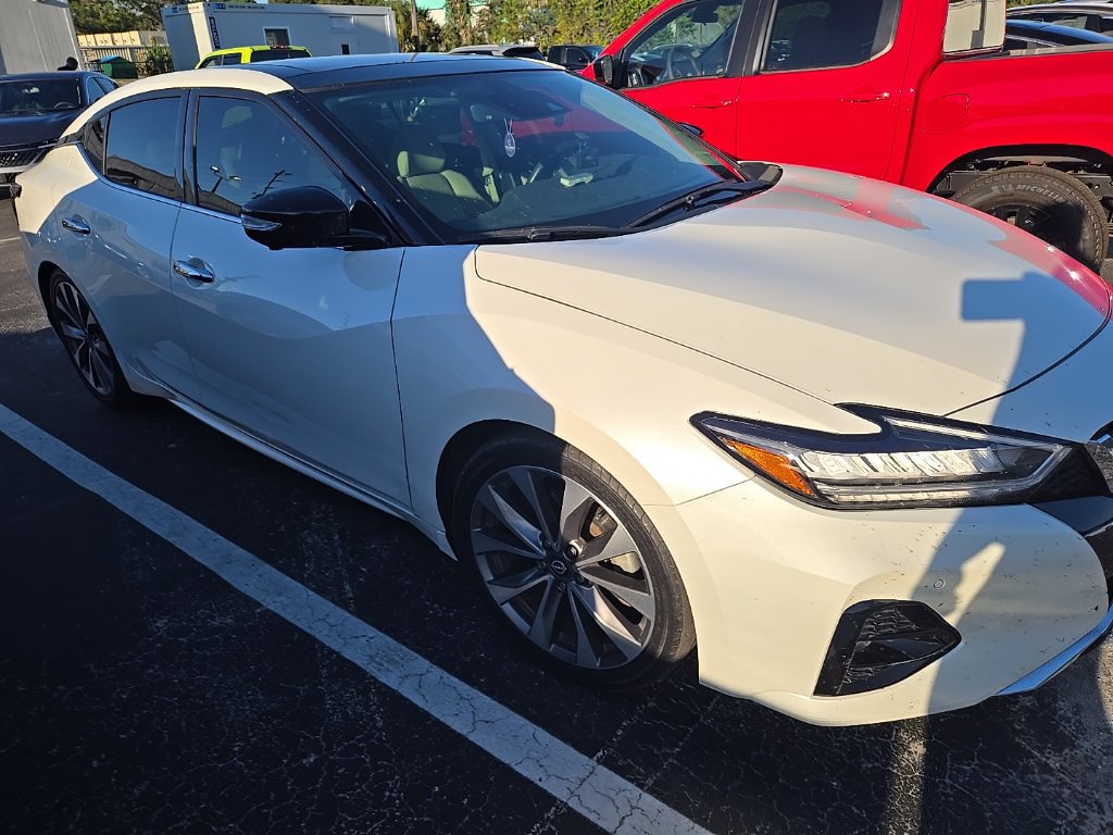 Certified 2023 Nissan Maxima Platinum w/ Sport Mat Group FWD image 3