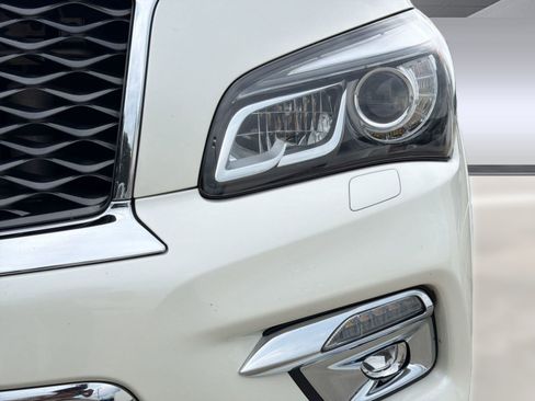 Used 2017 INFINITI QX80 2WD w/ Deluxe Technology Package image 11