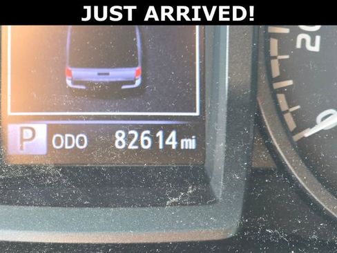 Used 2019 Toyota Tacoma TRD Sport image 21