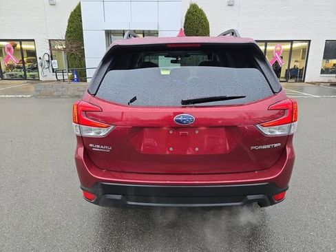 Certified 2023 Subaru Forester Premium image 4