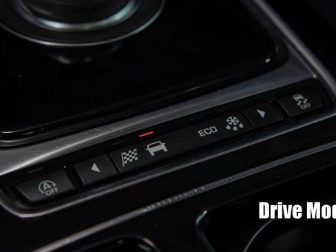 Used 2020 Jaguar F-PACE Prestige image 29