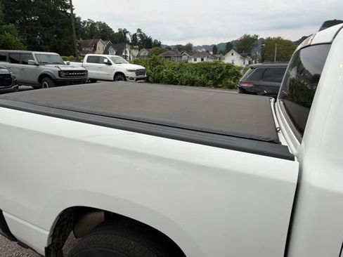 Used 2022 RAM 1500 Big Horn AWD/4WD image 7