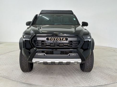 Used 2024 Toyota Tacoma 4x4 Double Cab Hybrid image 6