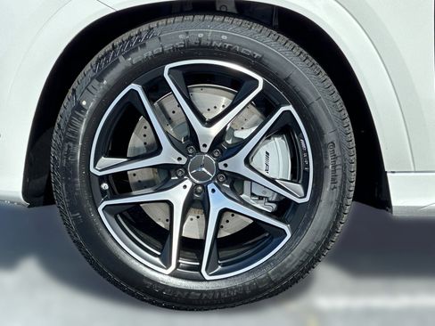 New 2026 Mercedes-Benz GLE 53 AMG 4MATIC Coupe image 12