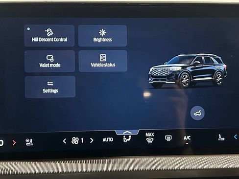 Used 2025 Ford Explorer Active w/ Active Comfort Package AWD/4WD image 80