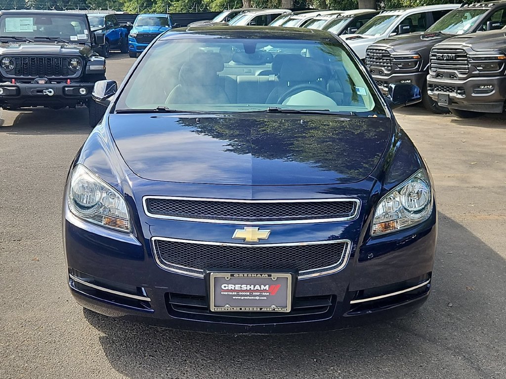 Used 2009 Chevrolet Malibu LT w/ Premium Audio Package FWD image 2