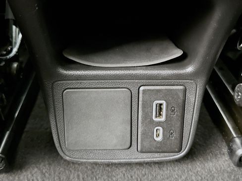 Used 2024 Buick Encore GX Sport Touring w/ Comfort Package image 26