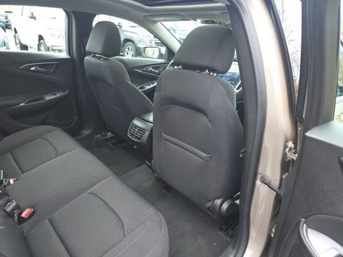 Used 2024 Chevrolet Malibu LT image 12