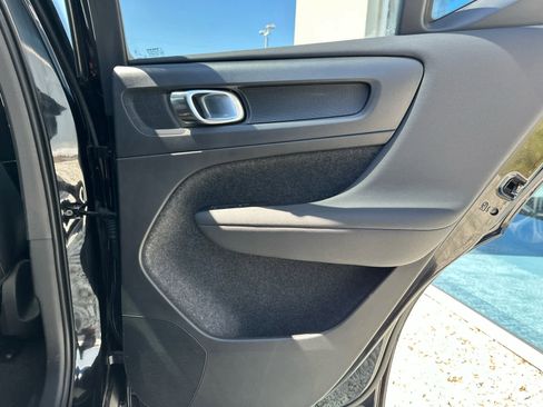 Used 2023 Volvo XC40 B5 Plus w/ Driver Assist Package image 32