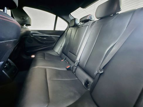 Used 2018 BMW 330i xDrive Sedan w/ Convenience Package AWD/4WD image 30