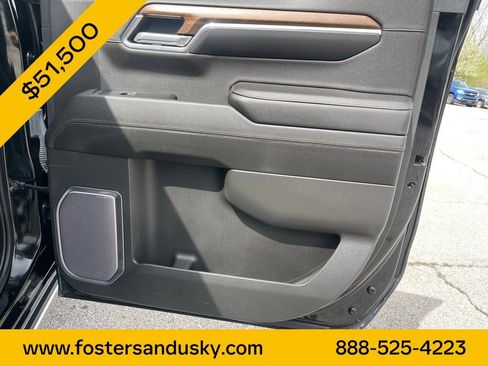 Used 2023 Chevrolet Silverado 1500 High Country w/ High Country Premium Package AWD/4WD image 18