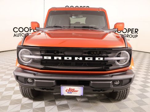 Used 2024 Ford Bronco Outer Banks image 11