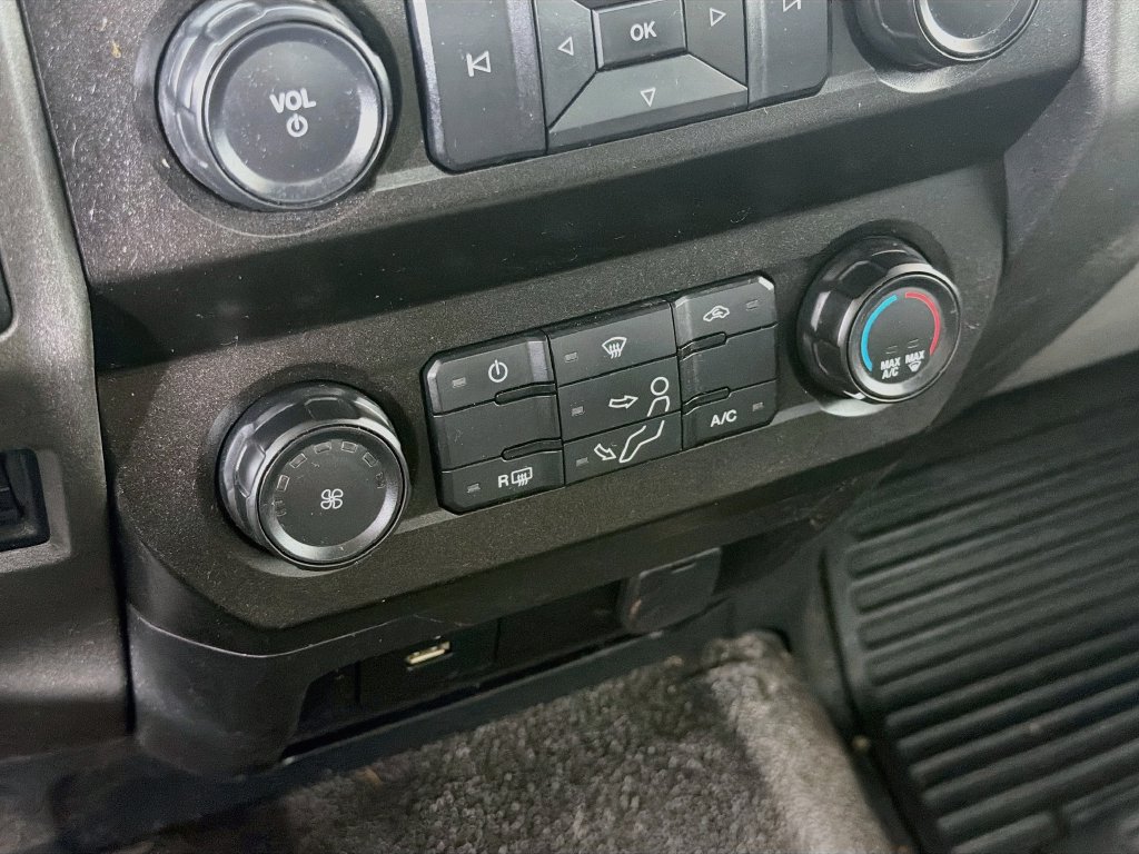 Used 2022 Ford F350 XL w/ STX Appearance Package AWD/4WD image 15