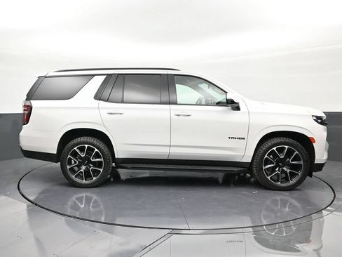 Used 2022 Chevrolet Tahoe RST w/ Luxury Package AWD/4WD image 6