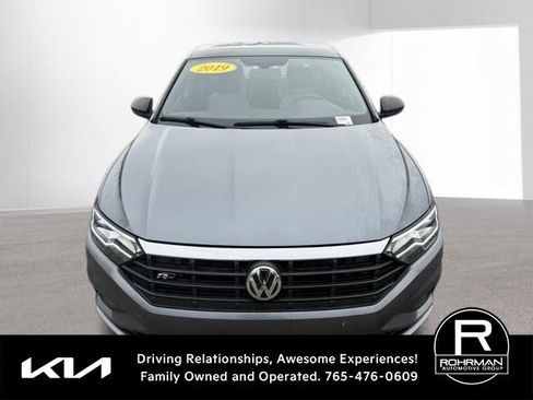 Used 2019 Volkswagen Jetta R-Line image 2