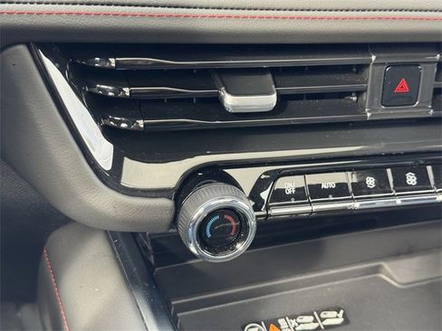 Used 2025 Chevrolet Suburban RST w/ Sun And Tow Package image 19