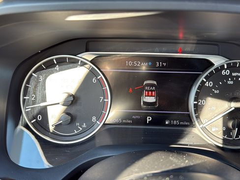 Certified 2023 Nissan Rogue SV image 8