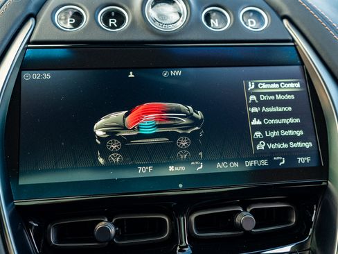 Used 2023 Aston Martin DBX 707 image 20