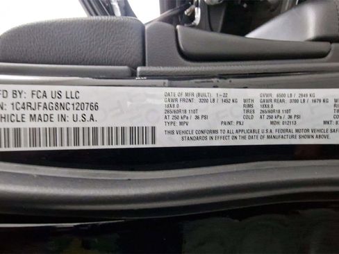 Used 2022 Jeep Grand Cherokee Laredo X image 28