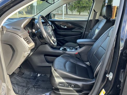 Used 2020 GMC Terrain Denali w/ Denali Premium Package image 10