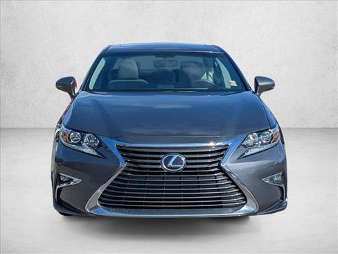 Used 2016 Lexus ES 350 image 2