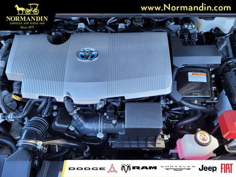 Used 2022 Toyota Prius Prime XLE FWD image 20