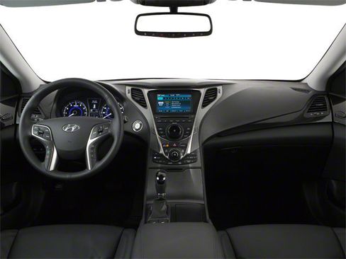 Used 2013 Hyundai Azera image 10
