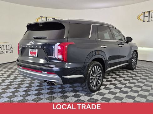 Used 2023 Hyundai Palisade Calligraphy w/ Cargo Package FWD image 4