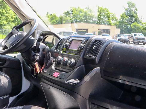 Used 2021 RAM ProMaster 1500 FWD image 25