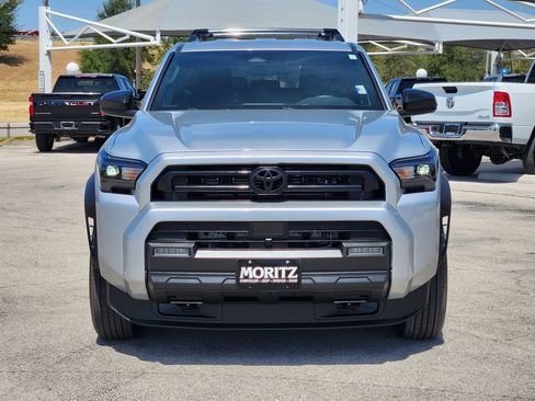 Used 2025 Toyota 4Runner SR5 RWD image 2