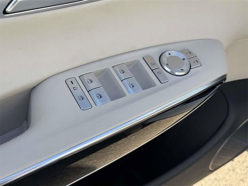 Certified 2026 Genesis GV70 2.5T image 13