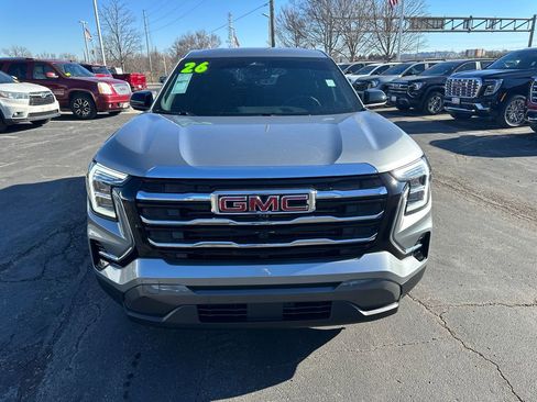 Used 2026 GMC Terrain Elevation w/ Technology Package II image 3