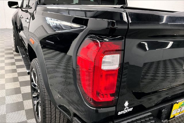 Used 2023 GMC Canyon Denali AWD/4WD image 37