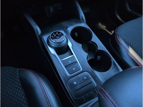 Used 2025 Ford Escape ST-Line image 21