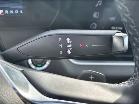 Used 2026 Chevrolet Equinox LT FWD image 15