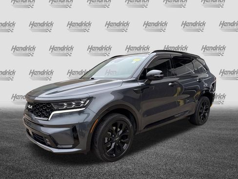 Used 2022 Kia Sorento SX image 5