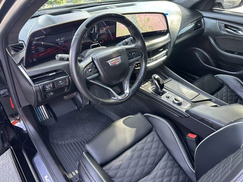 Used 2025 Cadillac CT5 V Blackwing w/ Super Cruise 1 Package RWD image 18