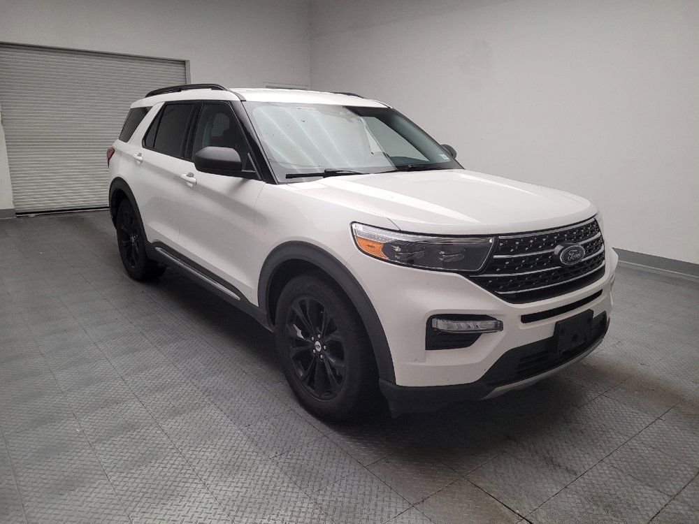 Used 2021 Ford Explorer XLT w/ Equipment Group 202A RWD image 13
