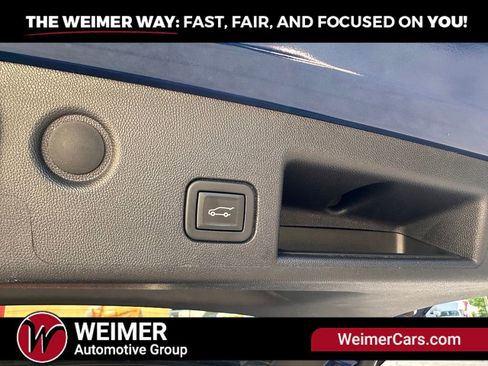 Used 2023 Chevrolet Equinox RS AWD/4WD image 27