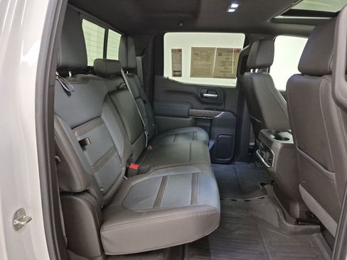Used 2021 GMC Sierra 1500 Denali w/ Denali Ultimate Package image 28