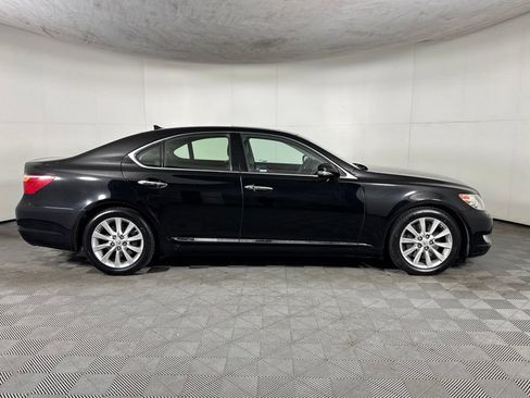 Used 2011 Lexus LS 460 AWD w/ Luxury Value Edition image 4