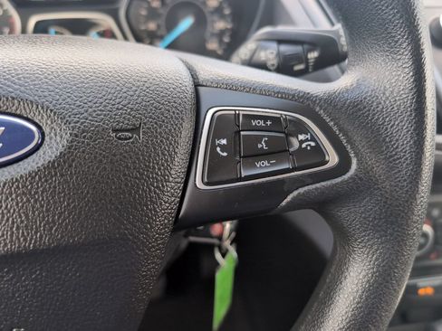 Used 2018 Ford Escape SE AWD/4WD image 15
