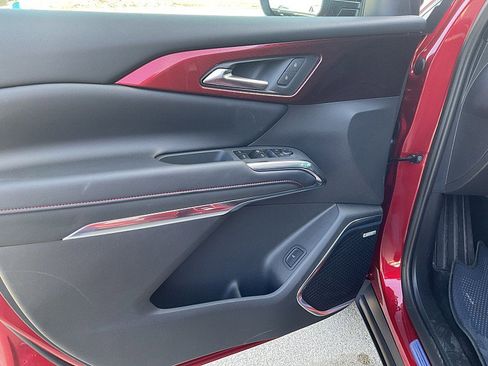 New 2026 Chevrolet Traverse Z71 image 12