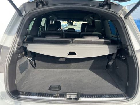 Certified 2024 Mercedes-Benz GLS 450 4MATIC image 11