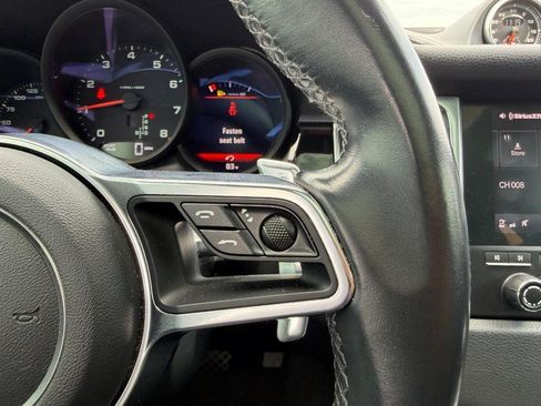 Used 2018 Porsche Macan Sport Edition AWD/4WD image 15