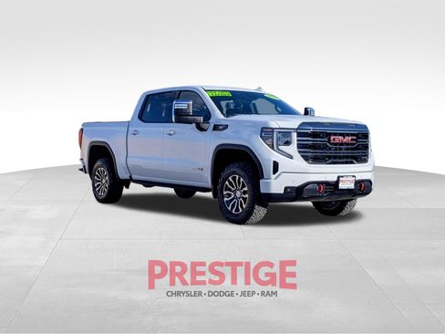 Used 2023 GMC Sierra 1500 AT4 w/ AT4 Premium Package AWD/4WD image 5