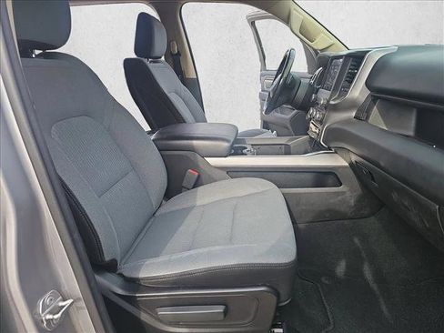 Used 2019 RAM 1500 Big Horn image 13