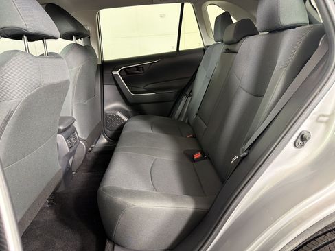 Used 2024 Toyota RAV4 LE FWD image 21